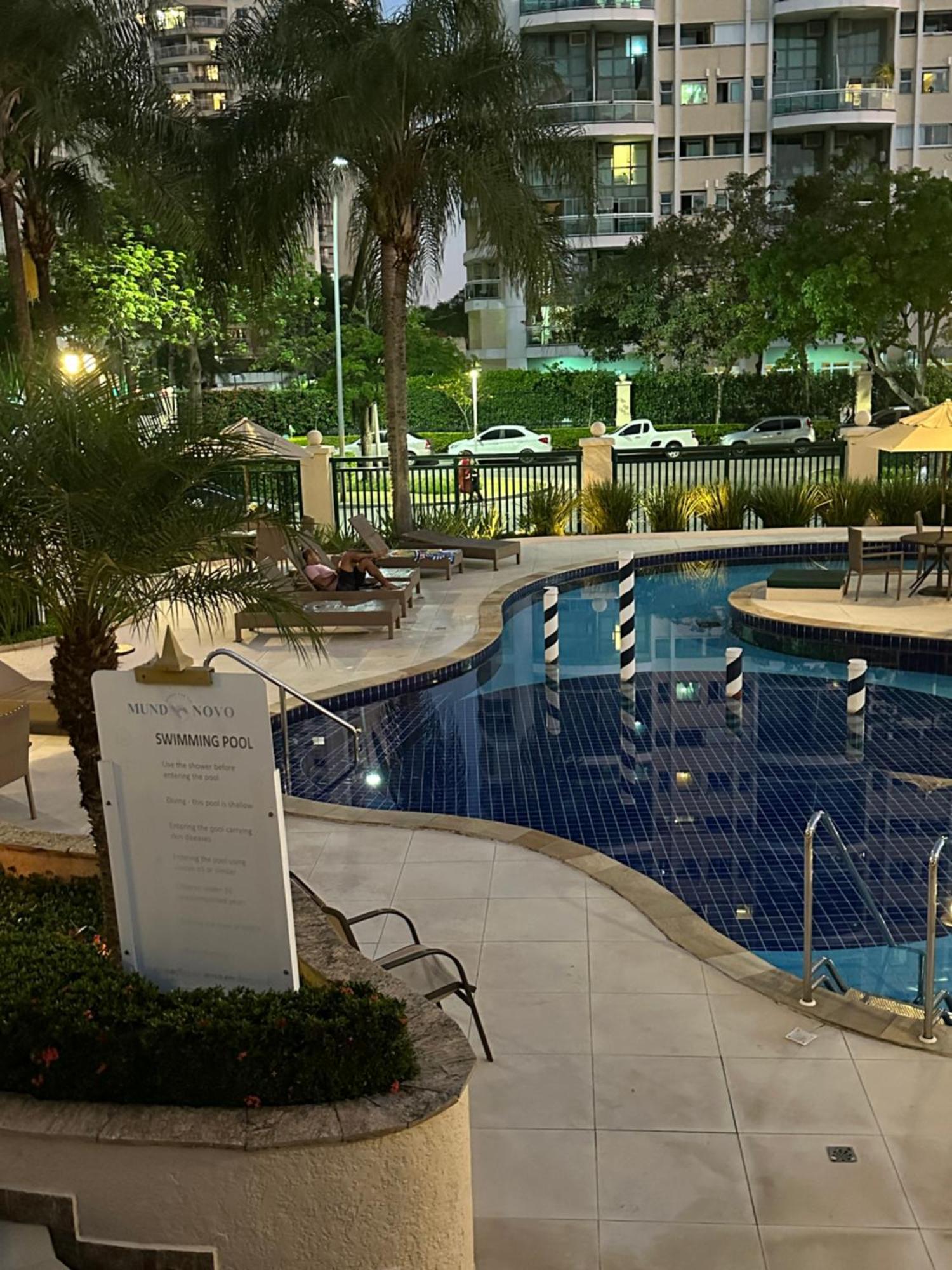 Appartement Barra Da Tijuca - 9 - Flat Premium Com Cozinha, Fogao Cooktop, Geladeira Grande, Smart Tv Grande, Lindo E Muitissimo Confortavel, Balsa A Gratis E Estacionamento Gratuito